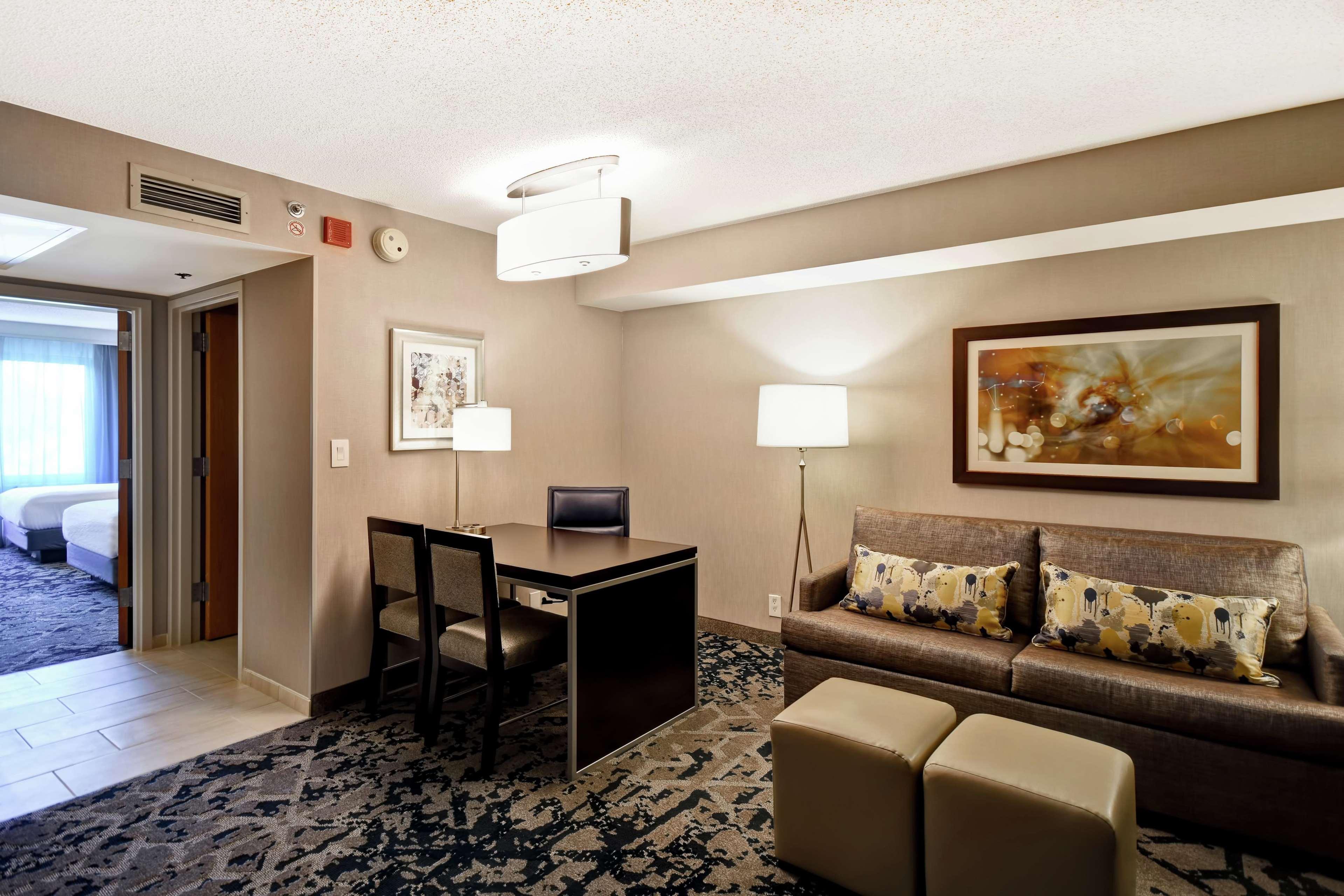 Embassy Suites By Hilton Raleigh Durham Research Triangle Cary Exteriör bild