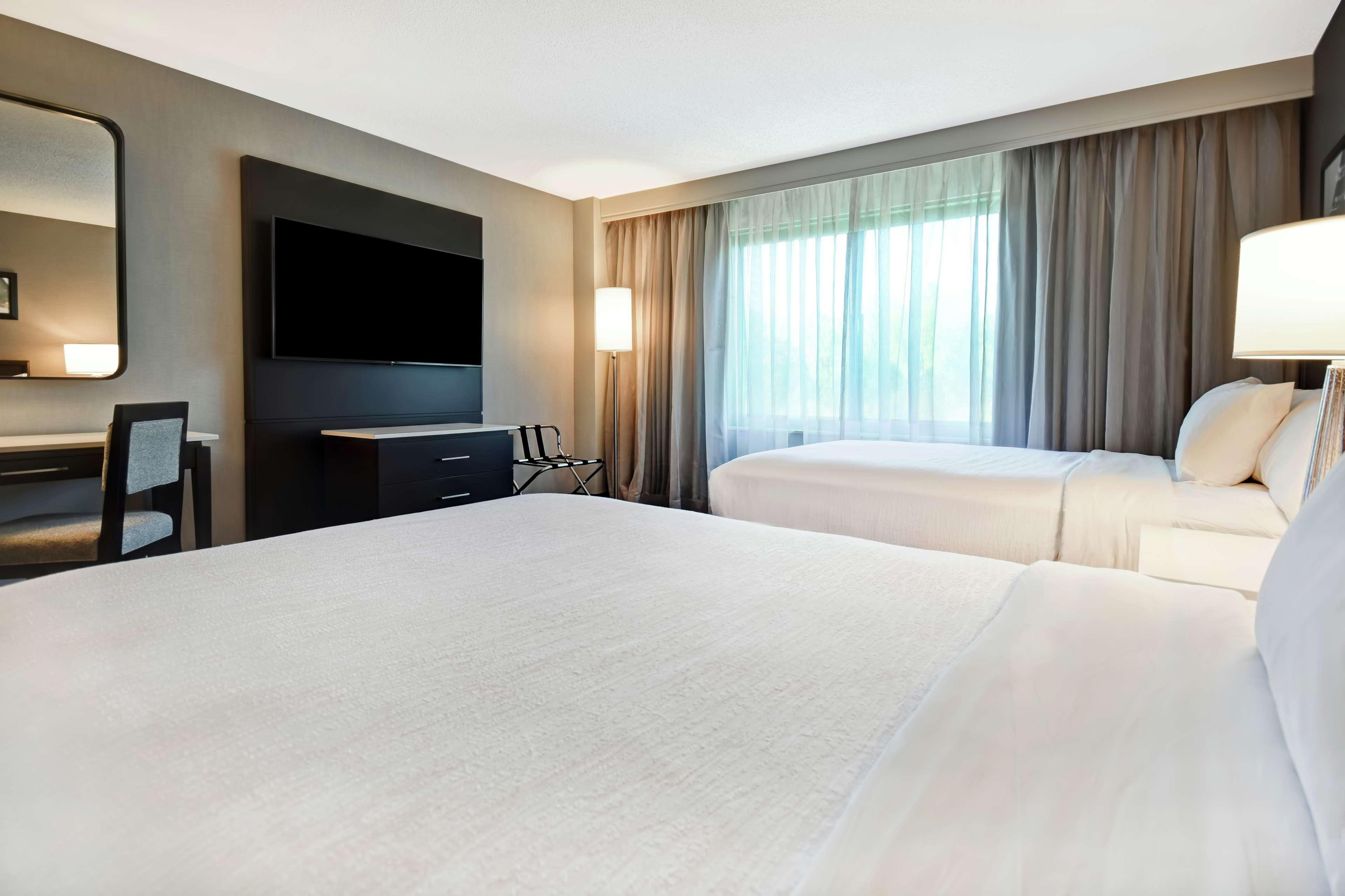 Embassy Suites By Hilton Raleigh Durham Research Triangle Cary Exteriör bild