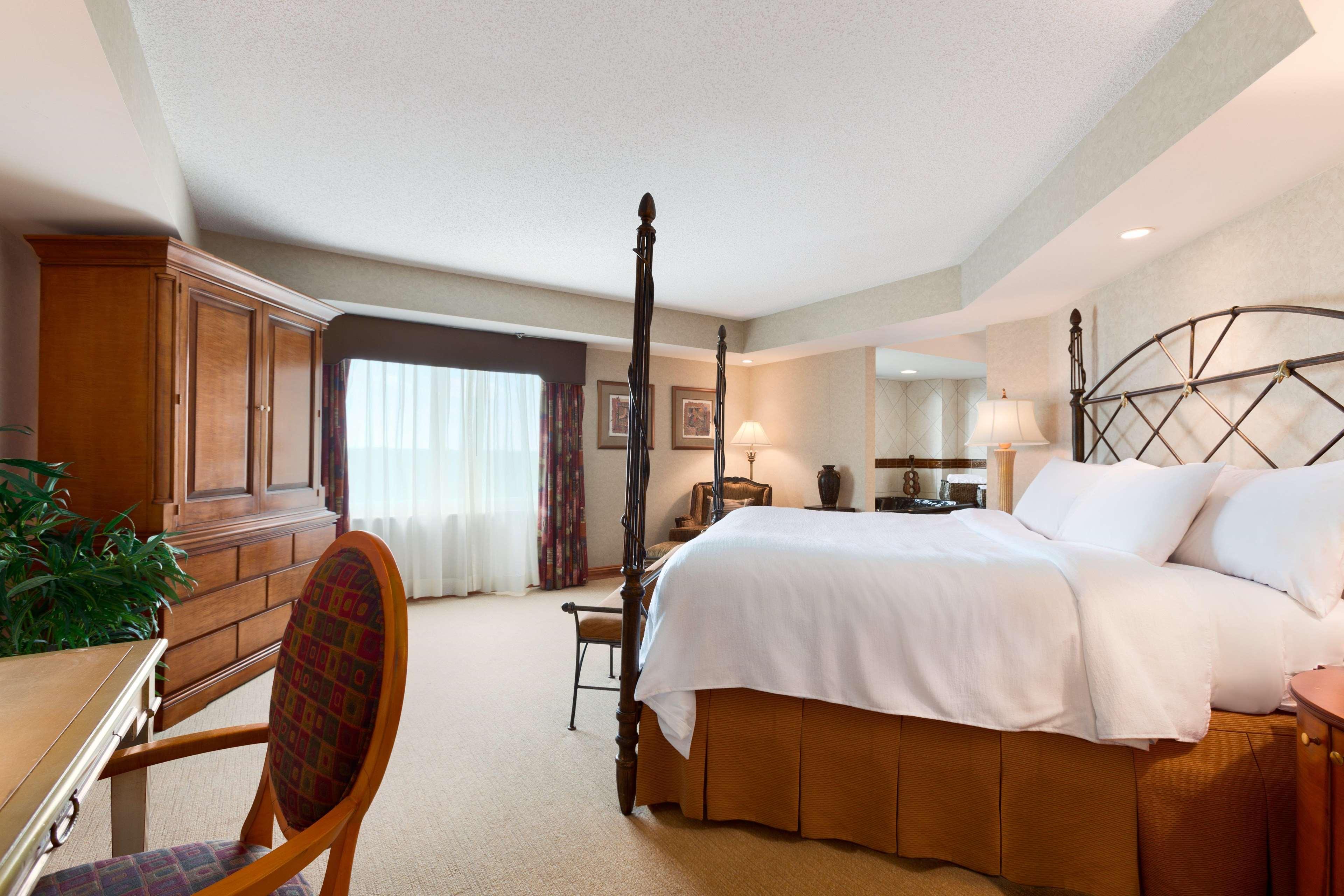 Embassy Suites By Hilton Raleigh Durham Research Triangle Cary Exteriör bild