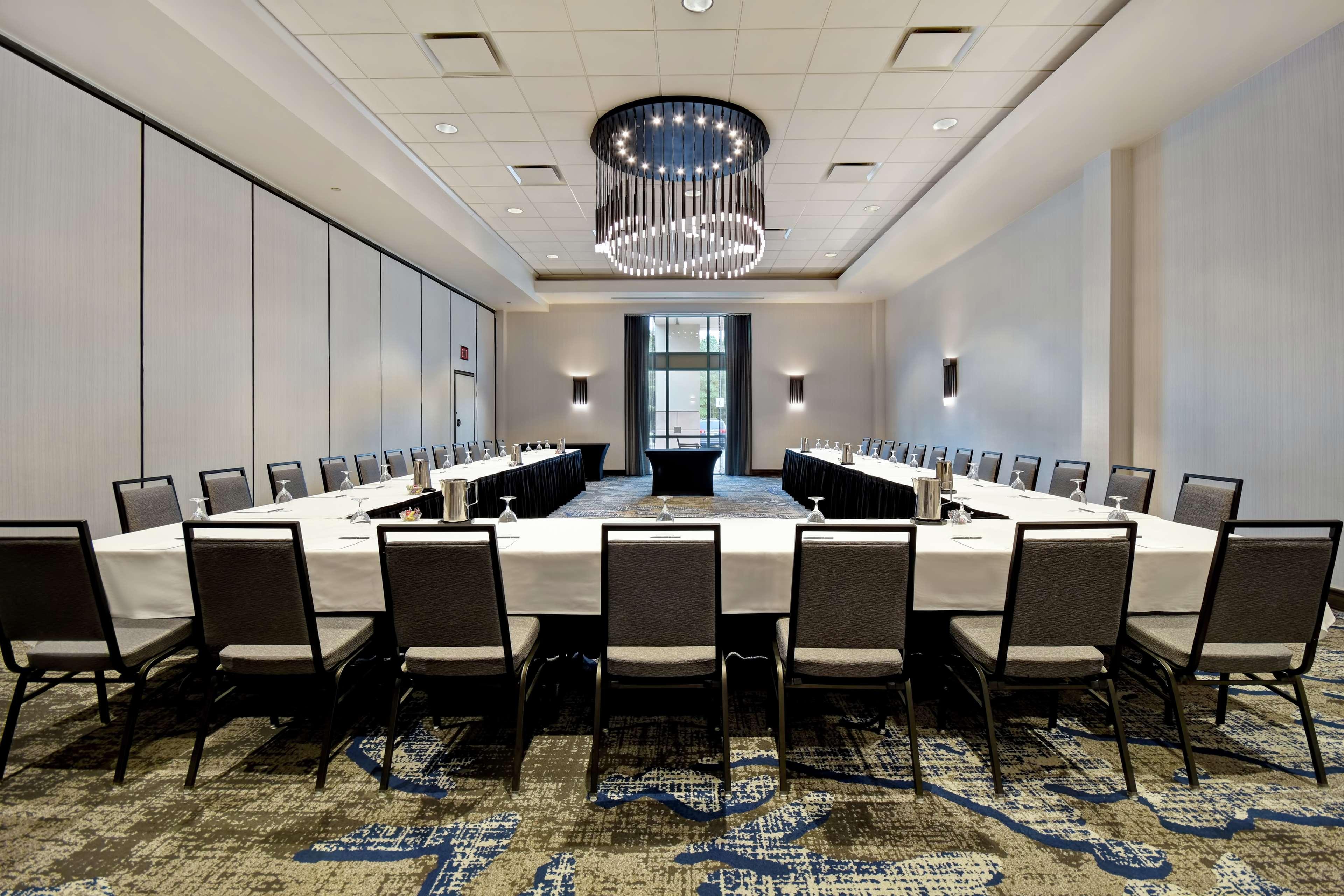 Embassy Suites By Hilton Raleigh Durham Research Triangle Cary Exteriör bild