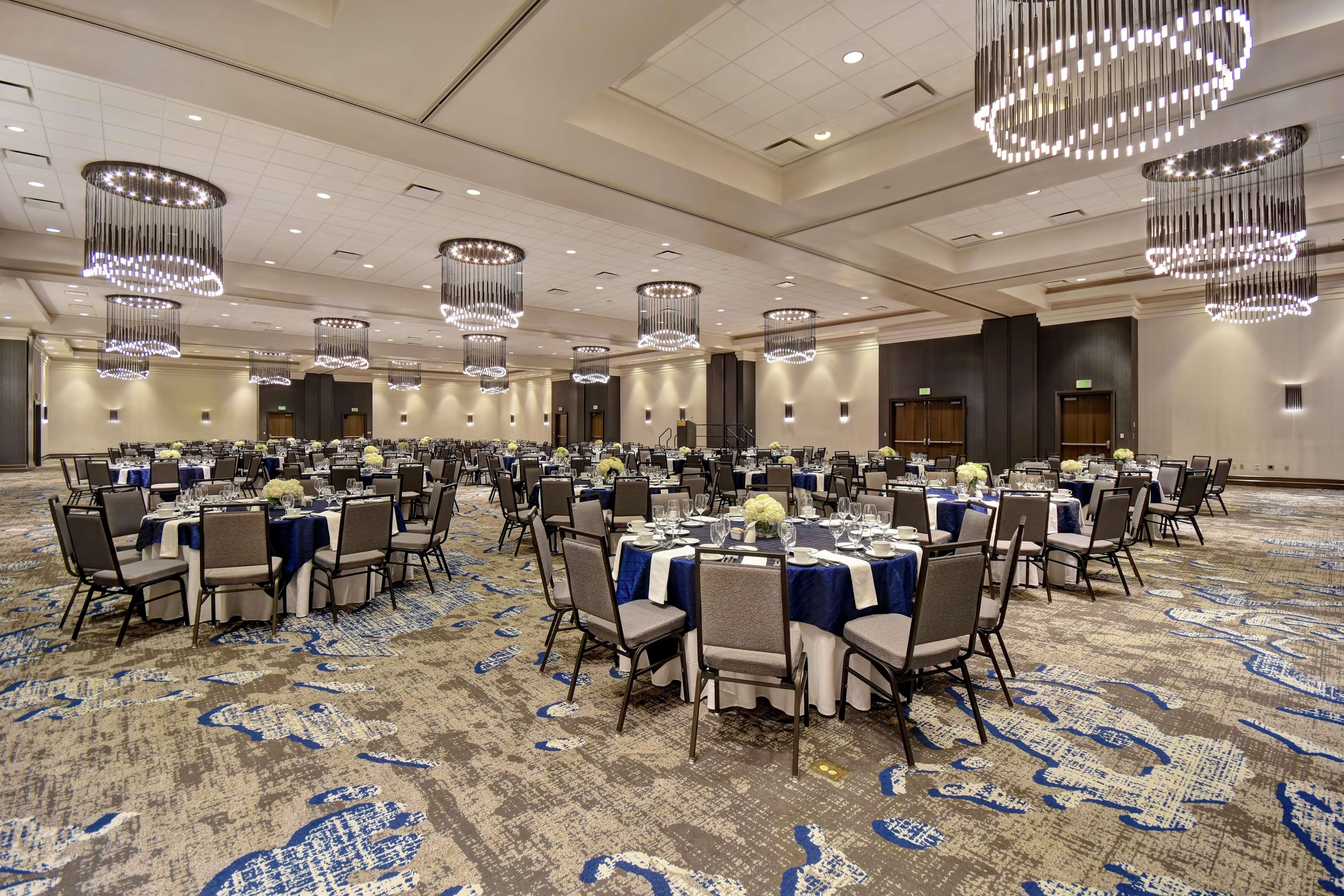 Embassy Suites By Hilton Raleigh Durham Research Triangle Cary Exteriör bild